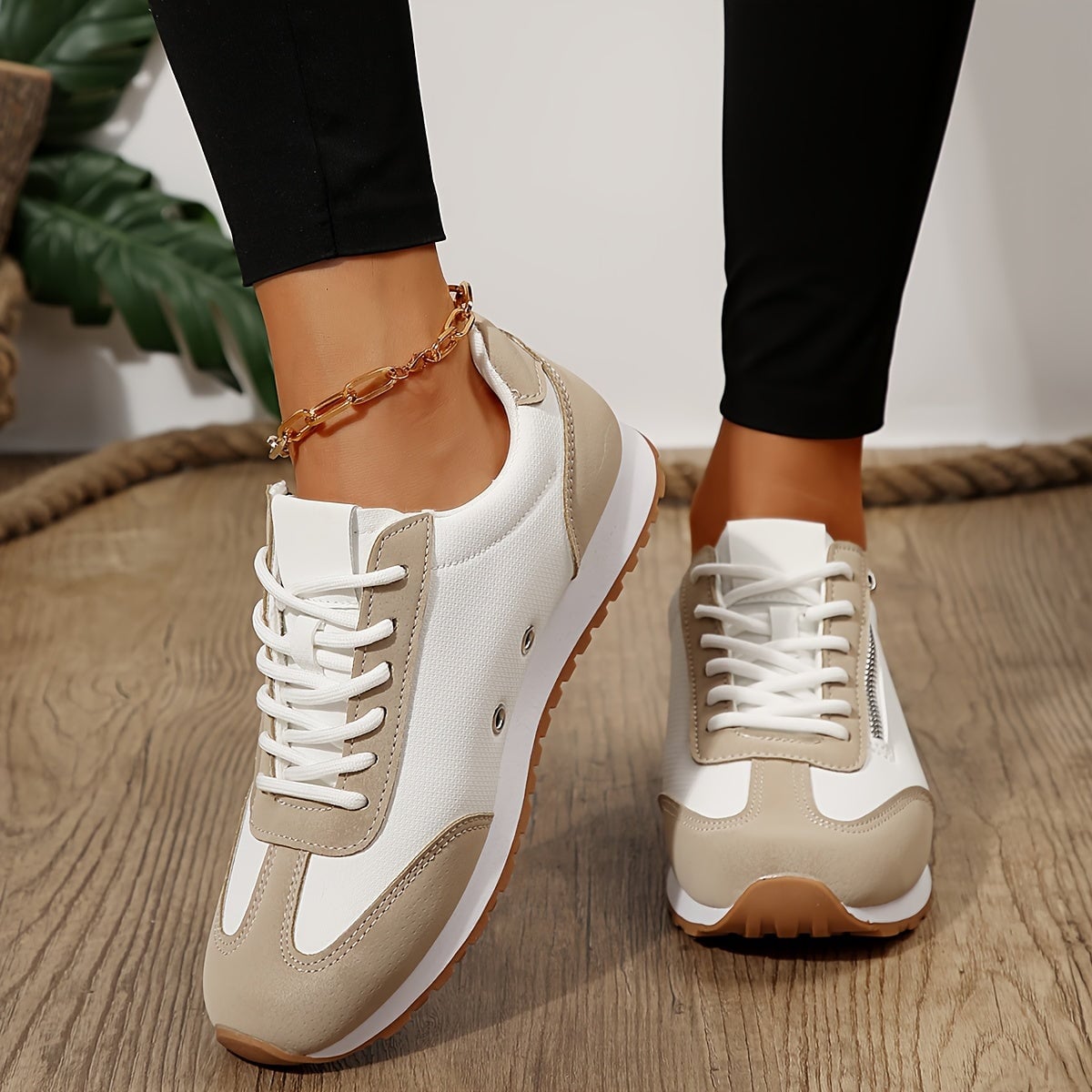Aurelina Sneakers Donna con Lacci e Suola Piatta in Beige, foto 1