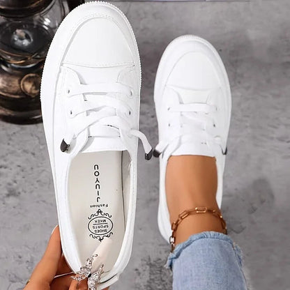 Onorata Scarpe Donna con Lacci e Suola Piatta in Bianco, foto 2