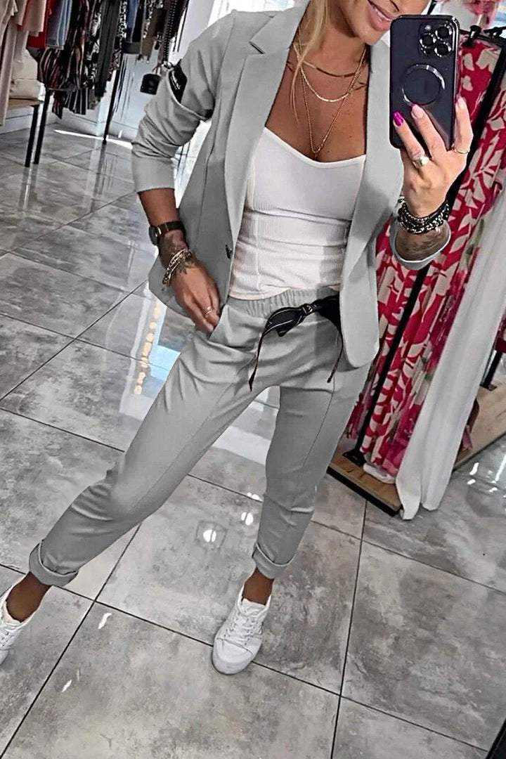 Orazia Completo Donna a Zampa con Revers, foto 4