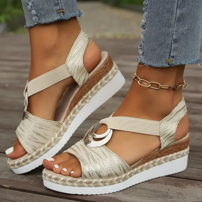 Ulderica Sandali Donna con Fibbia e Suola Spessa in Beige, foto 1